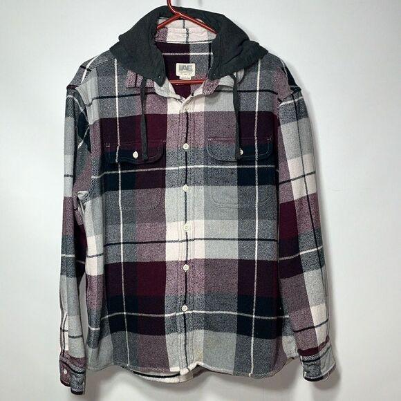 American Eagle thick flannel with hoodie - Picture 1 of 7